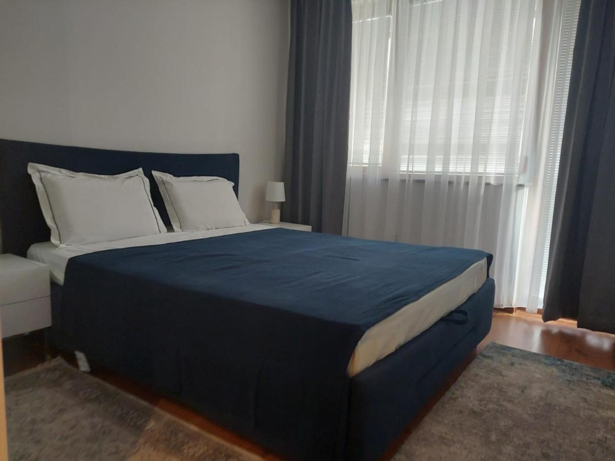 Monteverde Ski Lift Apartment Bansko Bagian luar foto